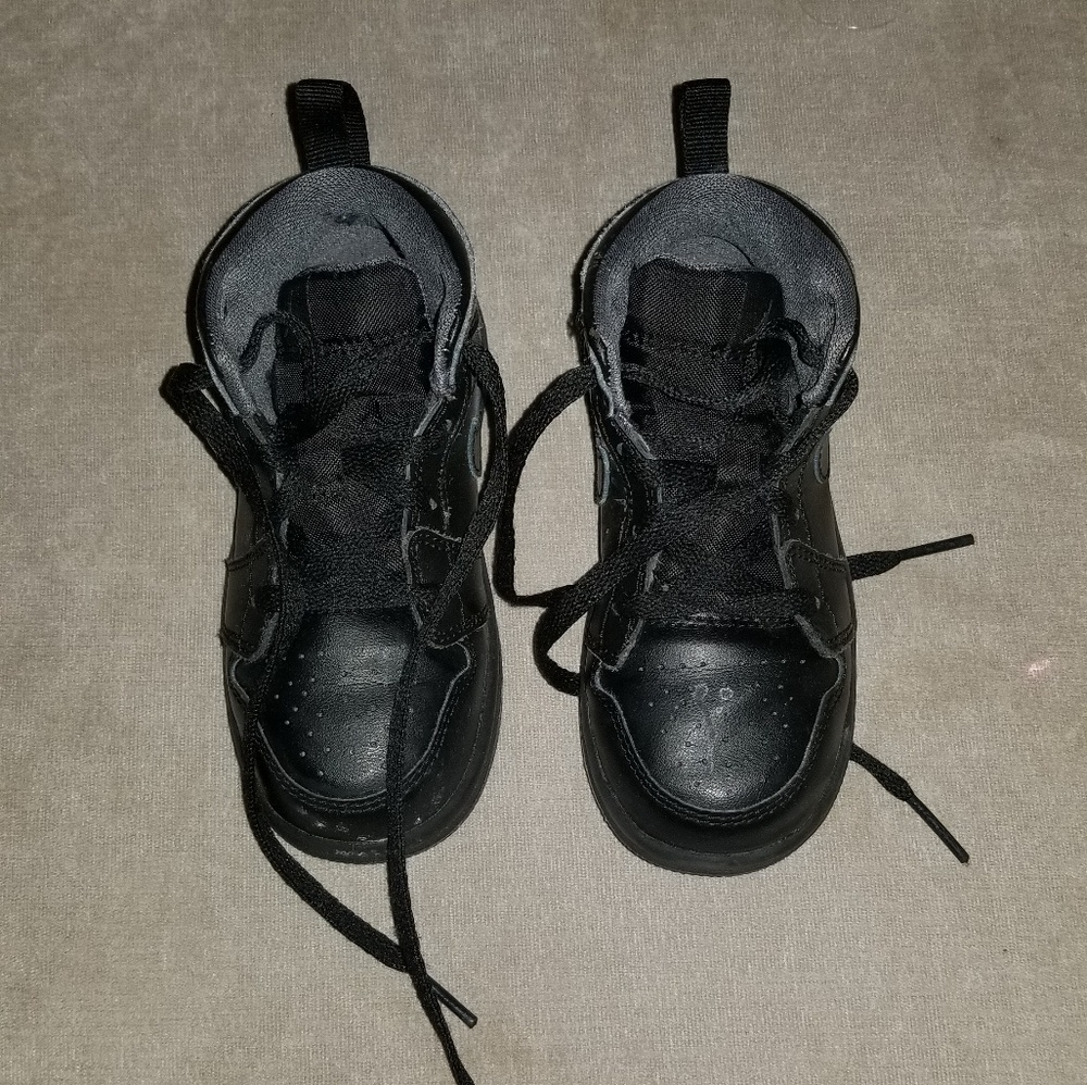 Jordan's size 8